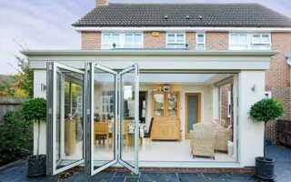 Использование раздвижных дверей на террасу в частном доме