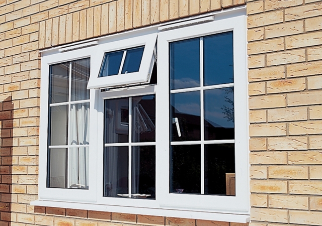 Форточка на пластиковом окне