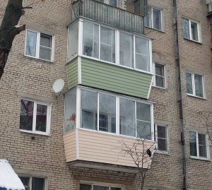 Как установить пластиковую раму на балкон в хрущевке