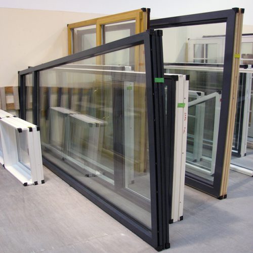 Раздвижные двери из алюминиевого профиля