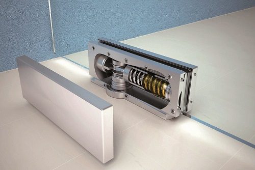 Доводчик на стеклянную дверь