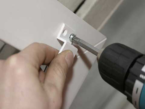 Крепеж для москитной сетки