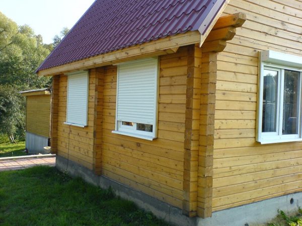 Рольставни на окна наружные для дачи